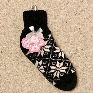 NWT Snuggle Feet Sherpa Lined Slipper Socks